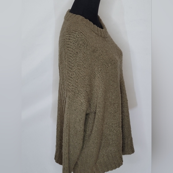 Aerie Big-Sky Oversized Green Crew Neck Wool/Alpaca Blend Sweater - Size XS - Picture 3 of 7